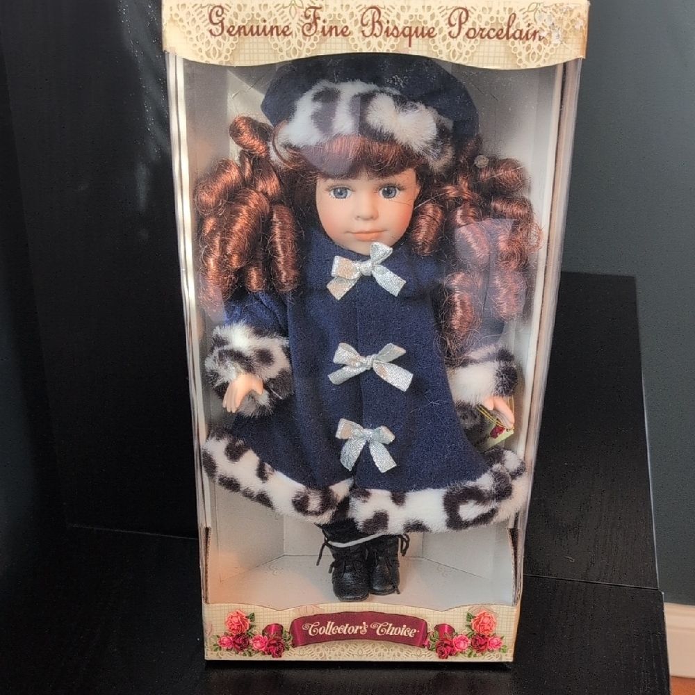 Authentic NIOB Vintage Genuine Fine Bisque Porcelain Doll Collectors Choice - Picture 9 of 9